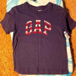 Boys GAP t-shirt